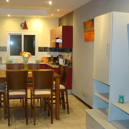 Althea'S Nice, Comfy 4 Bedroom Townhouse With Pool In Grand Bay- Ah 1 Exterior photo