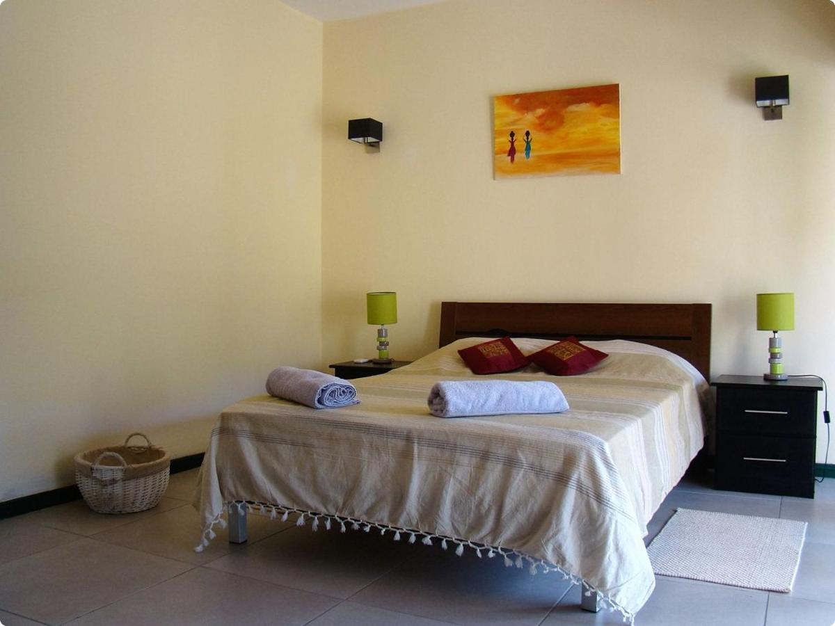 Althea's Nice, Comfy 4 Bedroom Townhouse With Pool In Bay- Ah 1 Hébergement de vacances Grand Baie